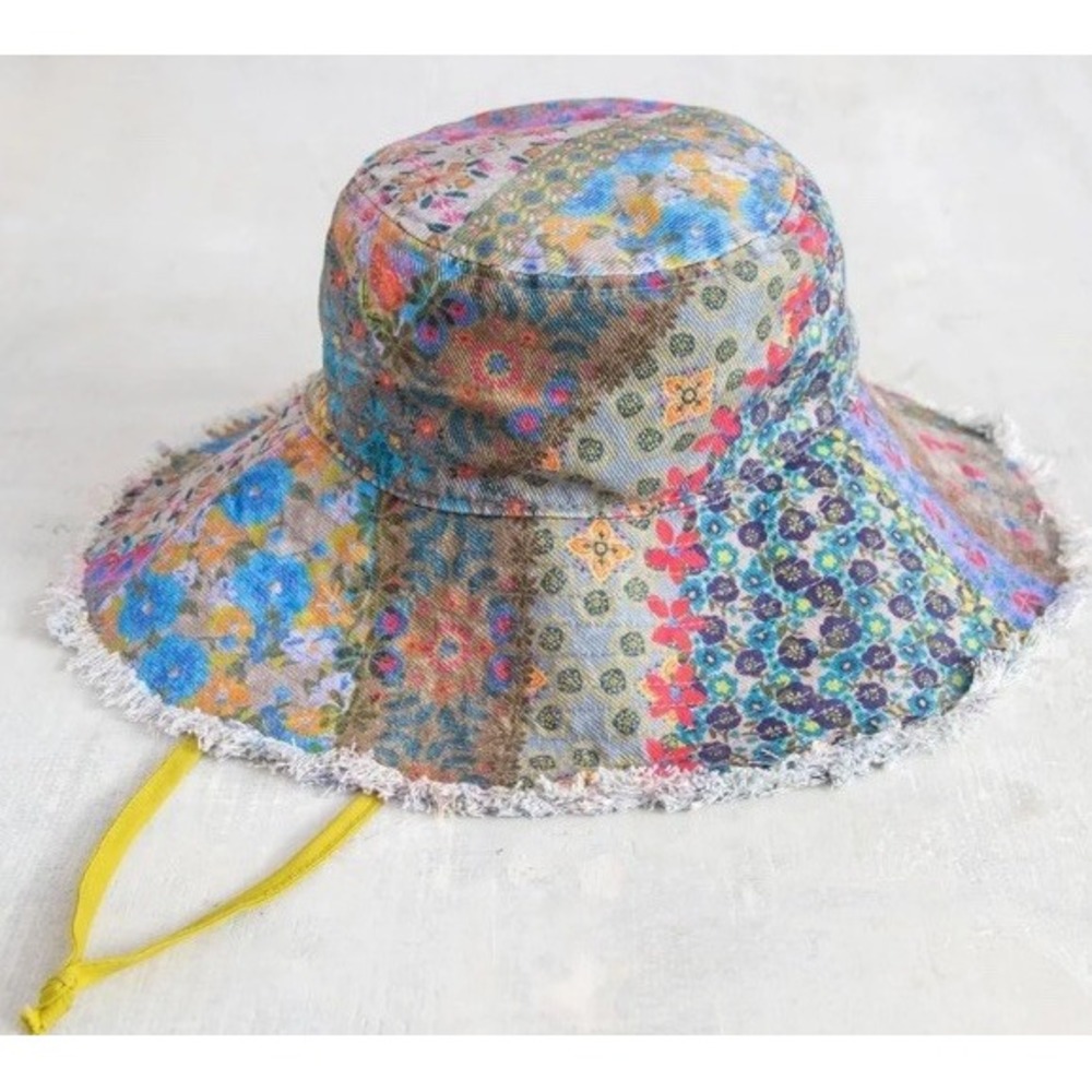 NEW Natural Life Sandy Days Bucket Hat Boho Floral Patchwork Frayed Brim Canvas